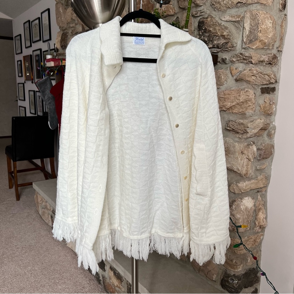 Vintage Wintuk Ivory Poncho, Women's